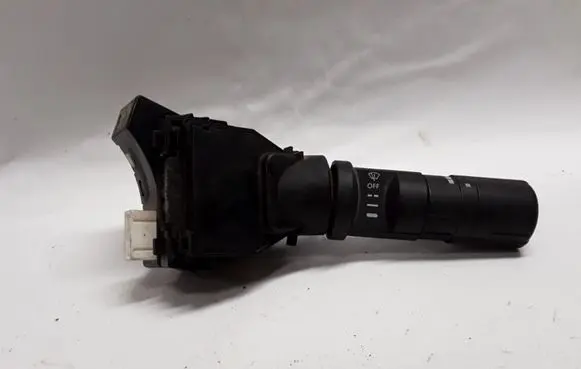Nissan Navara D40 Wiper control stalk 25260EA001