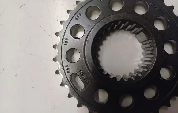 Audi A6 S6 C7 4G Fuel pump gear (pulley) 059109569