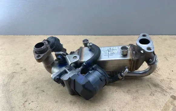 BMW X1 E84 EGR valve cooler 7812147 11717812147 781214704