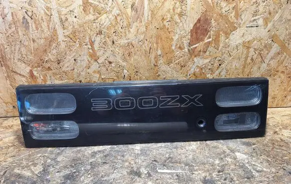 Nissan 240ZX, 280ZX, 300ZX Trunk door license plate light bar 132-24272