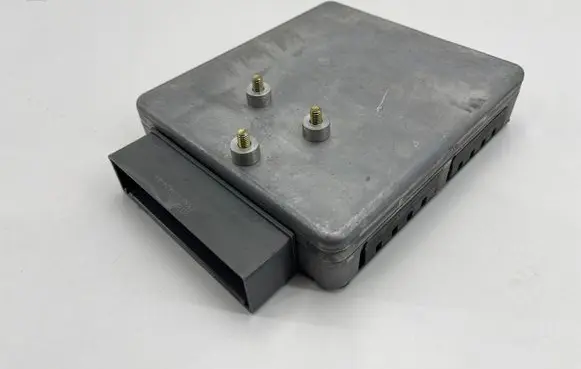 Jaguar XK8 - XKR Central body control module LJG2500CA F5SB14A624AA