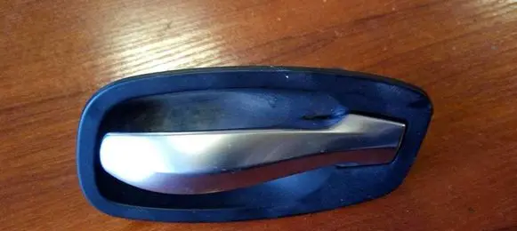 BMW 5 E60 E61 Front door interior handle 1360533