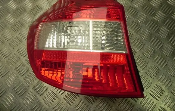BMW 1 E81 E87 Rear/tail lights 692450112 A1573