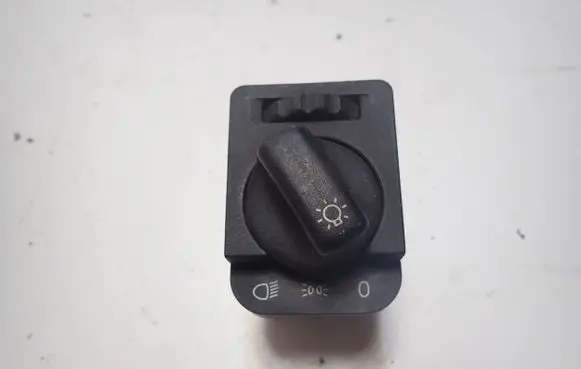 Opel Combo B Light switch 90481764