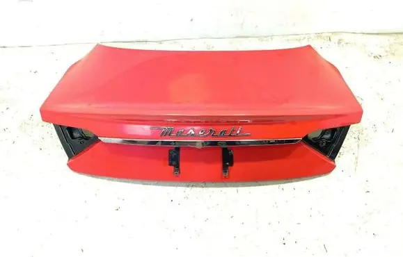 Tailgate/trunk/boot lid