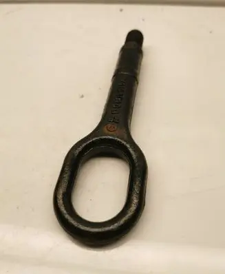 Volkswagen Golf VI Towing hook eye 1T0805615A