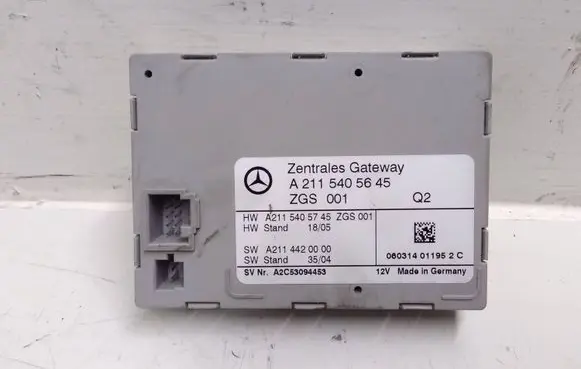 Mercedes-Benz CLS C219 Gateway control module A2115405645 A2115405745 A2114420000