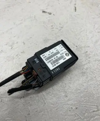 BMW 3 E90 E91 Seat control module 692643501 00401154A3