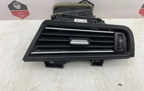 BMW 5 F10 F11 Dashboard side air vent grill/cover trim 9166890 07614001 9166884
