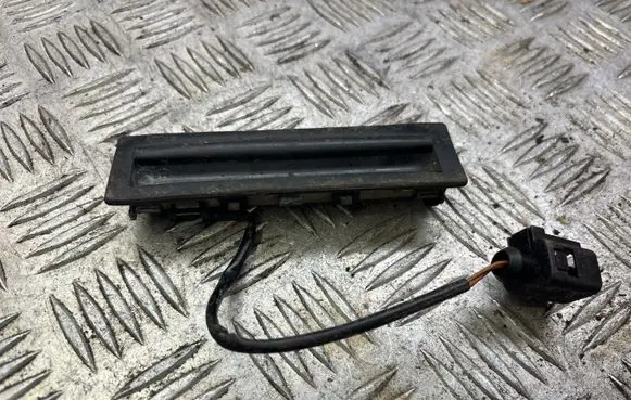 Volkswagen PASSAT B5.5 Tailgate/trunk/boot exterior handle 3B9827566C