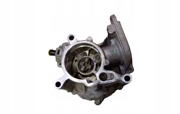 Audi A4 S4 B8 8K Vacuum pump 06J145100C
