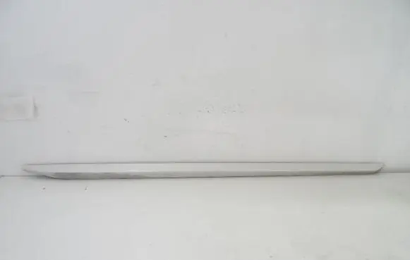 Peugeot 308 Front sill trim cover 9806944677