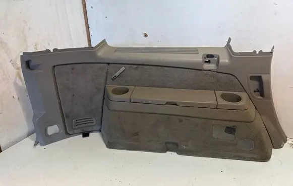 Volvo XC90 Trunk/boot side trim panel 39898351 1188504 10160