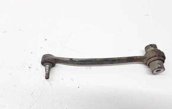 Rear control arm