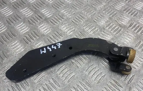 Mercedes-Benz Vito Viano W447 Sliding door lower roller guide/hinge A4477601547