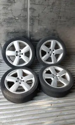 Audi A4 S4 B6 8E 8H R18 alloy rim 8D0601025AA