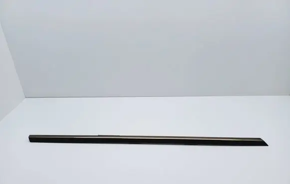 Mercedes-Benz E W211 Rear side glass trim 
