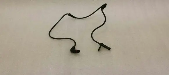 Mercedes-Benz SL R230 ABS brake wheel speed sensor A2305401517