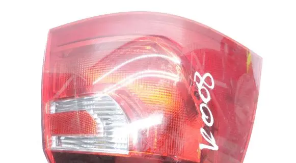 Seat Alhambra (Mk2) Rear/tail lights 7N5945095H