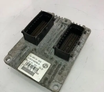 Fiat Grande Punto Engine control unit/module 51798649 6160109808 6DU13217H