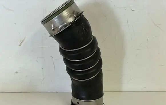 BMW 1 E81 E87 Intercooler hose/pipe 7802752