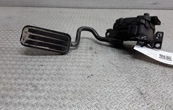 Ford Galaxy Accelerator throttle pedal 7M4721603D YM219F836GB