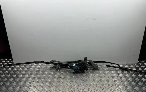 Hyundai Tucson TL Front wiper linkage and motor 98100D3900