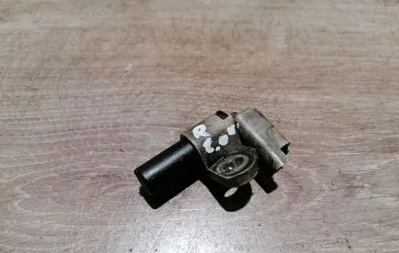 Volvo S40 Camshaft position sensor 6828558880