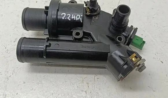 Citroen C5 Thermostat housing 