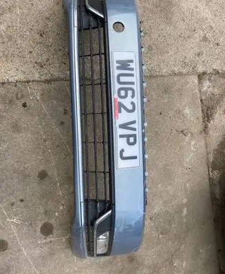 Volkswagen PASSAT B7 Front bumper 