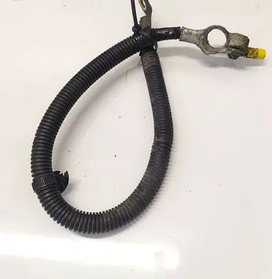 Honda CR-V Positive cable (battery) 