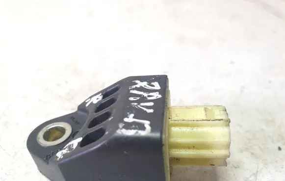 Toyota RAV 4 (XA40) Airbag deployment crash/impact sensor 8983133050