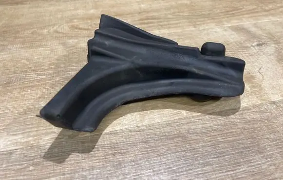 Land Rover Range Rover L405 Fender foam support/seal CPLA16A594BF RF804