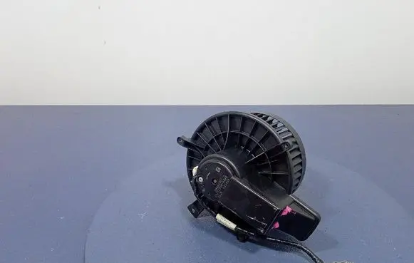 Jeep Grand Cherokee Heater fan/blower 272700-6360