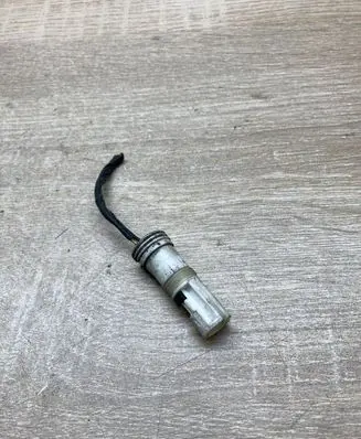 BMW X3 E83 Brake pads wear sensor 1393746