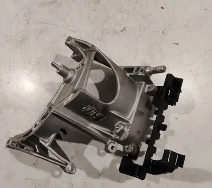 Peugeot 508 Fuel filter bracket/mount holder 9672309580