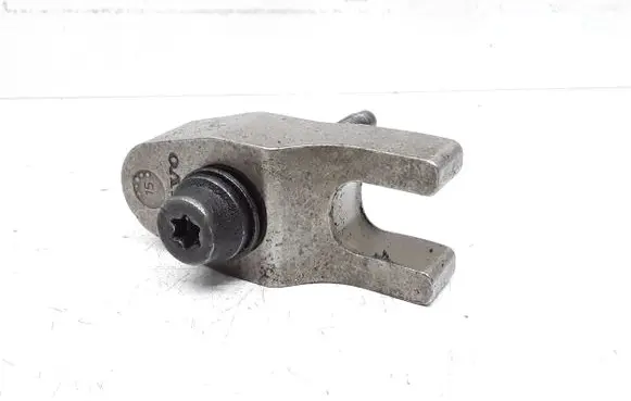 Volvo S60 Fuel Injector clamp holder