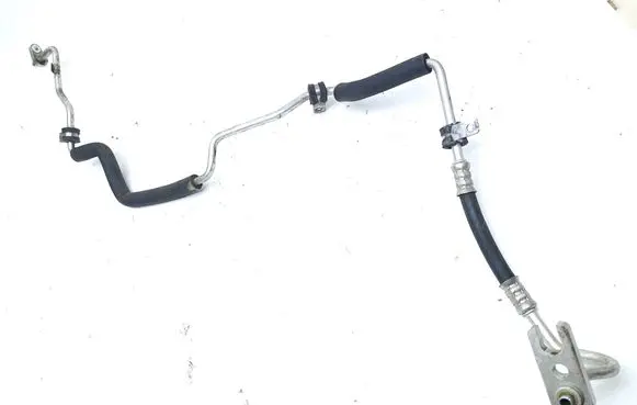 Maserati Ghibli Air conditioning (A/C) pipe/hose 670003216