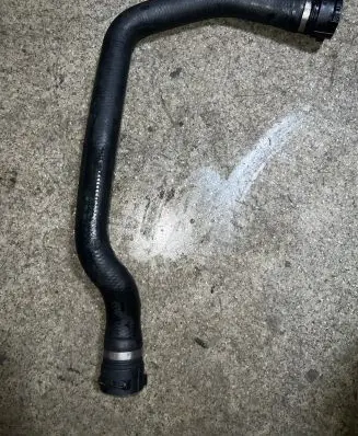 BMW X5 E70 Engine coolant pipe/hose 7794153 6185910090