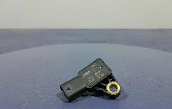 BMW 3 G20 G21 Turbo air boost pressure sensor 9885466