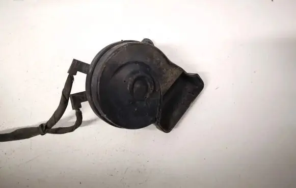 Mercedes-Benz E W212 Horn signal e30055307