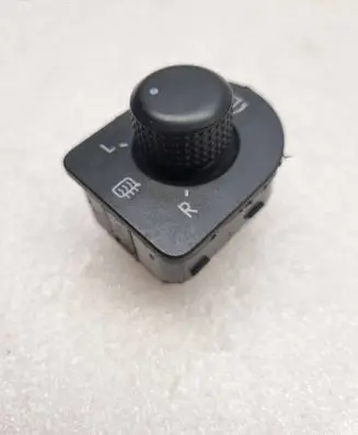 Volkswagen Bora Wing mirror switch 1J1959565E 1465