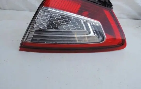 Ford Mondeo MK IV Rear/tail lights BS71-13A602-AC