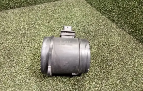 Porsche Cayenne (92A) Mass air flow meter 03H906461A 03H906461 0280218260