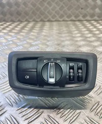 BMW 2 F45 Light switch 9865819