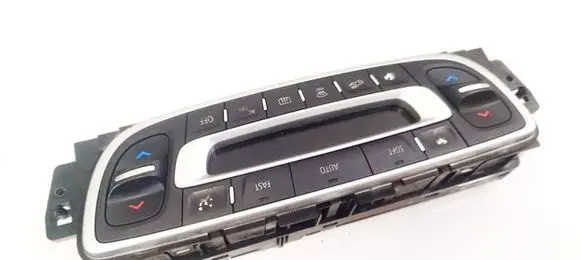 Renault Megane III Climate control unit 275100007R T1001936V