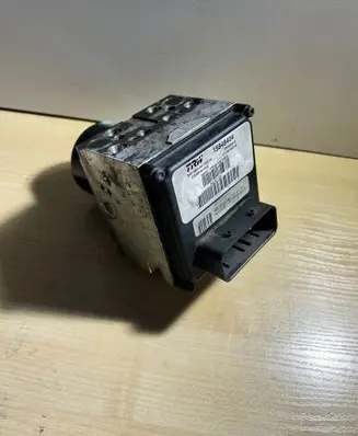 Peugeot 407 ABS Pump 15848404 15848304D