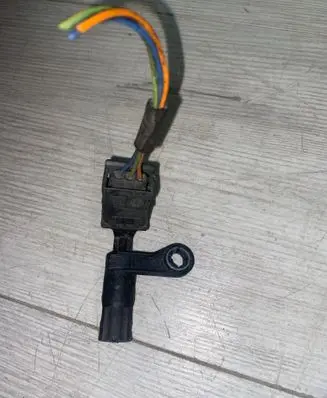 Renault Laguna II Crankshaft position sensor 4R8Q12K073AA