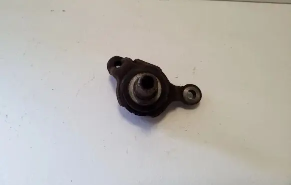 Toyota Hilux (AN120, AN130) Front differential mounting bracket 