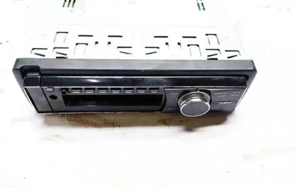 Mercedes-Benz Vito Viano W638 Radio/CD/DVD/GPS head unit